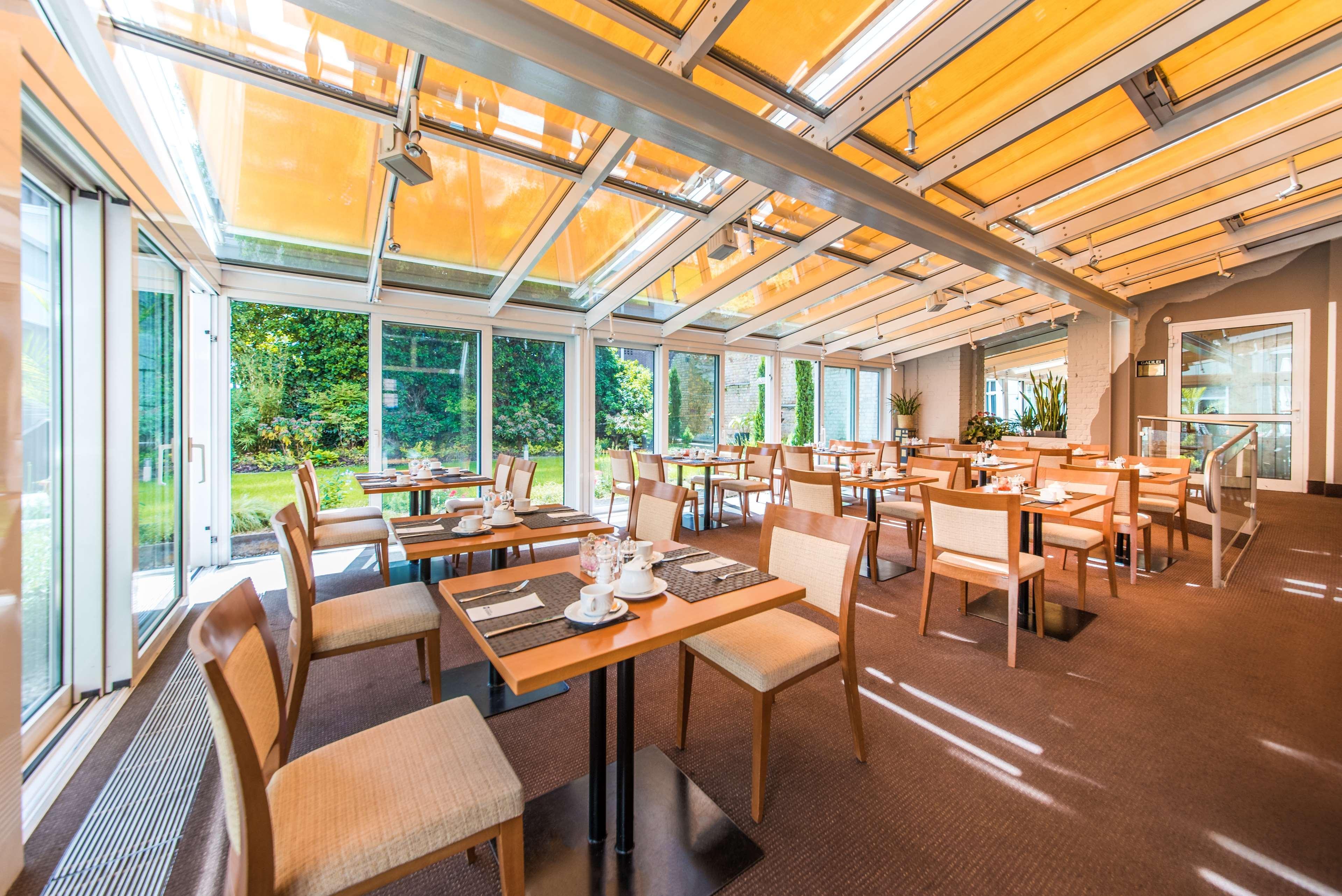 Best Western Plus Delta Park Hotel Мангейм Экстерьер фото