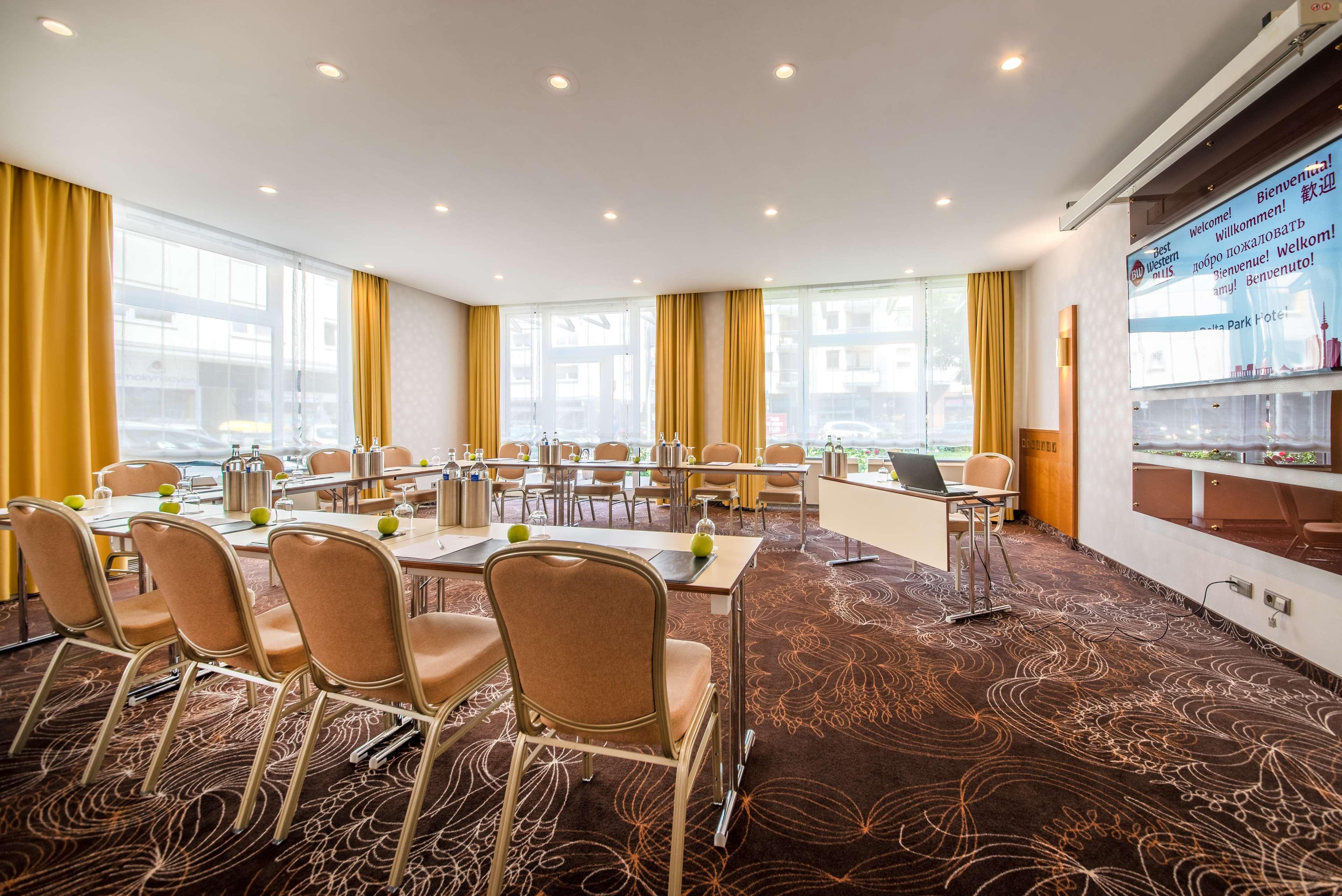 Best Western Plus Delta Park Hotel Мангейм Экстерьер фото