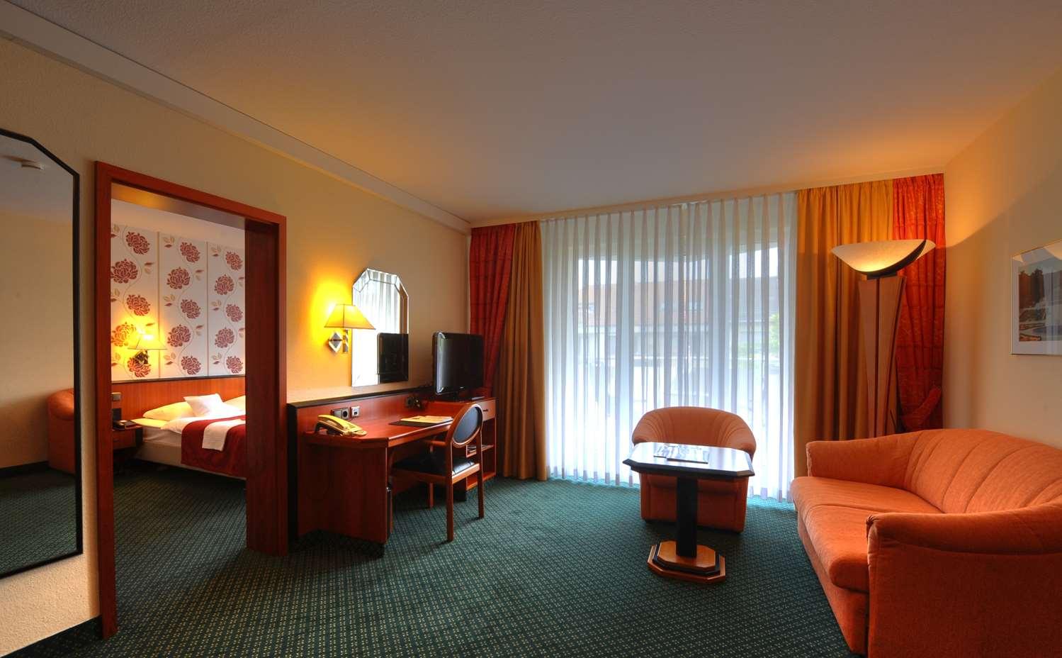 Best Western Plus Delta Park Hotel Мангейм Экстерьер фото