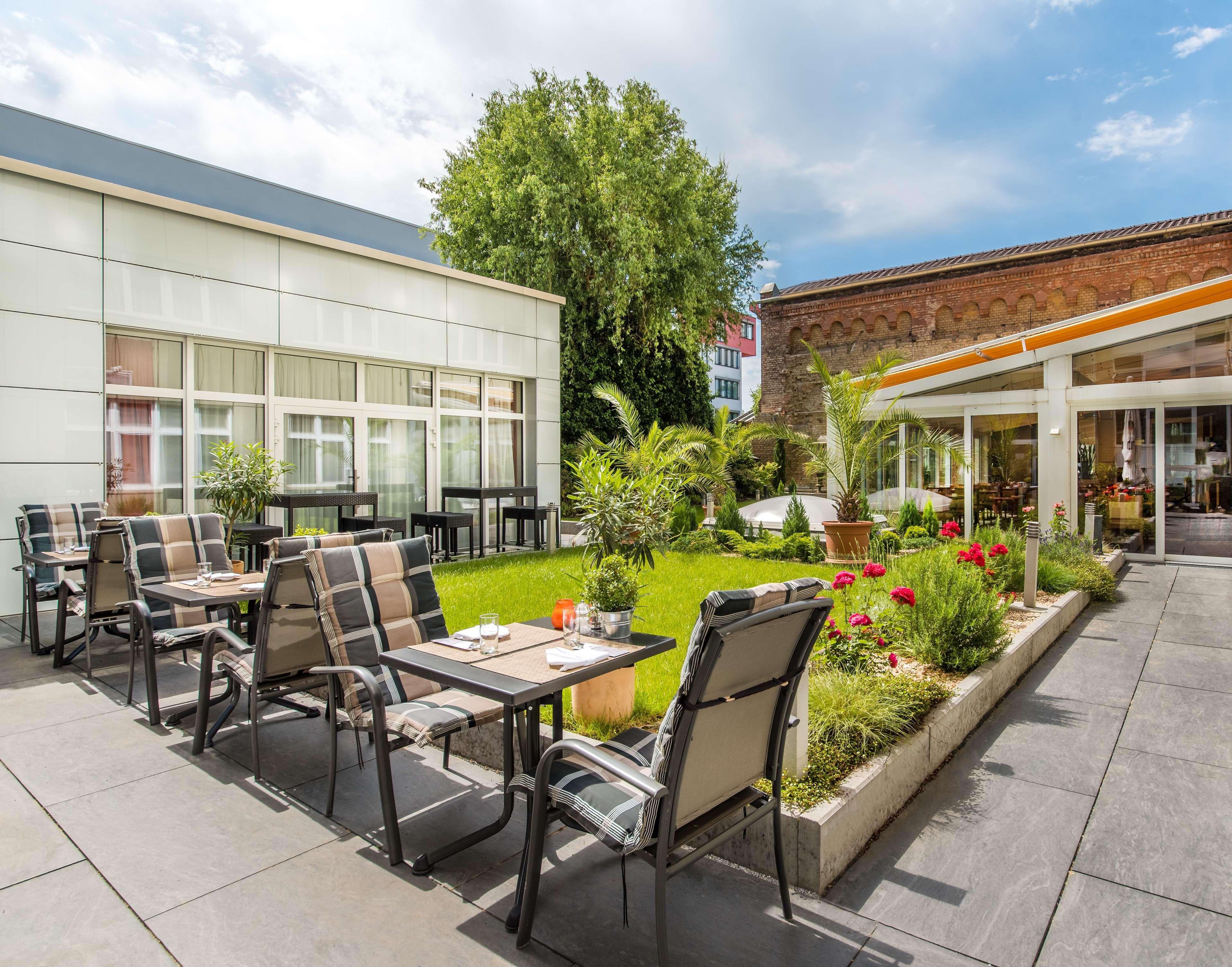 Best Western Plus Delta Park Hotel Мангейм Экстерьер фото