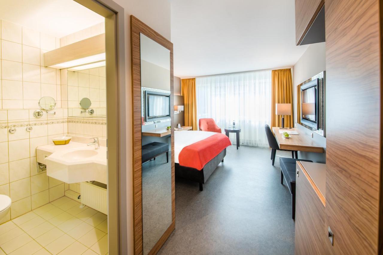 Best Western Plus Delta Park Hotel Мангейм Экстерьер фото